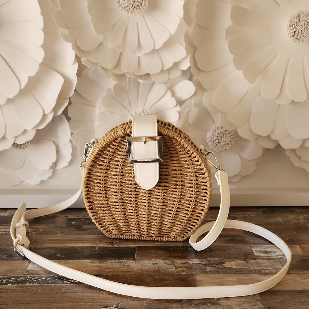 Tan and White Woven Crossbody Bag with Leather Accents